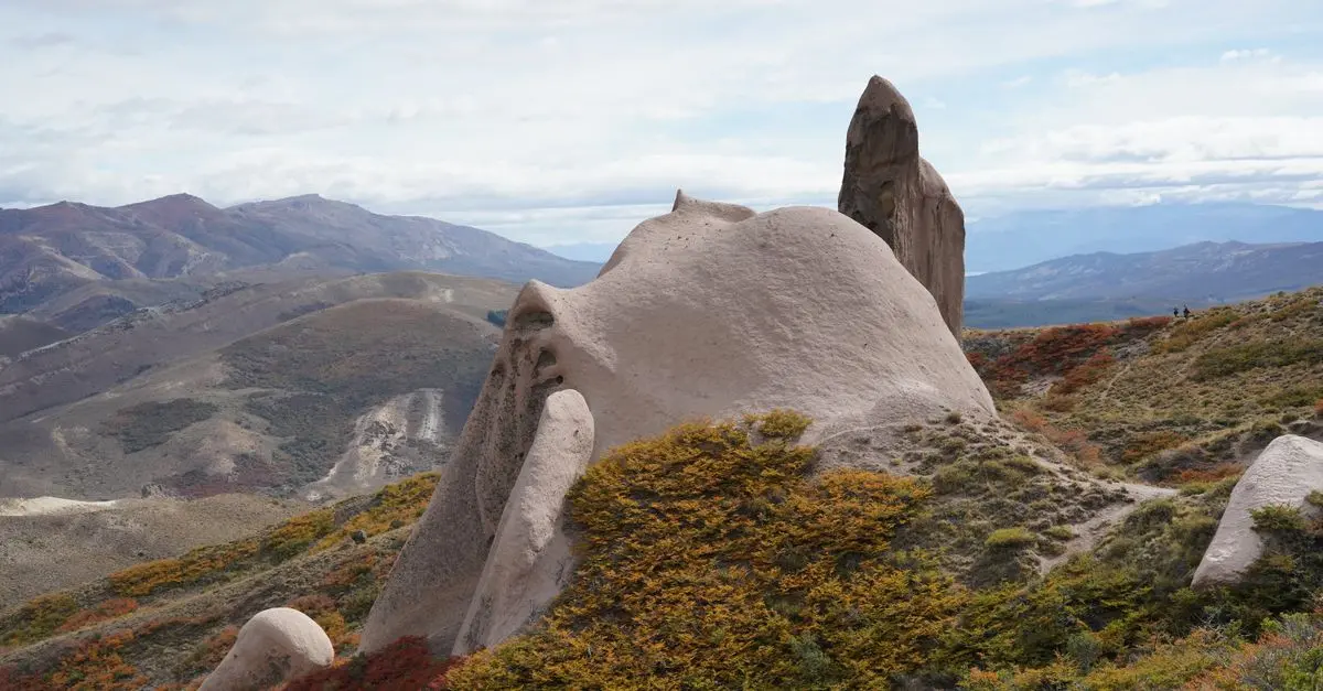 Top 10 des Randonnées en Montagne à Ne Pas Manquer
